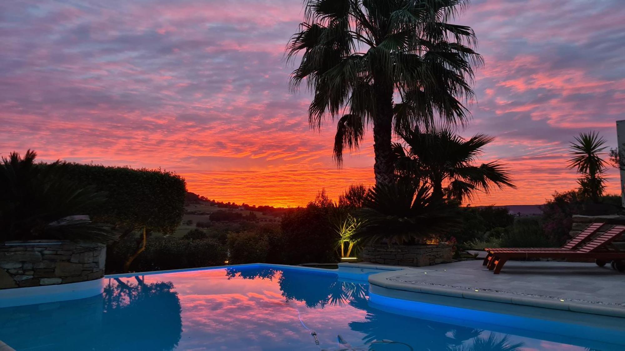 La Cigale Sous L'Olivier Bed & Breakfast Le Castellet  Exterior photo